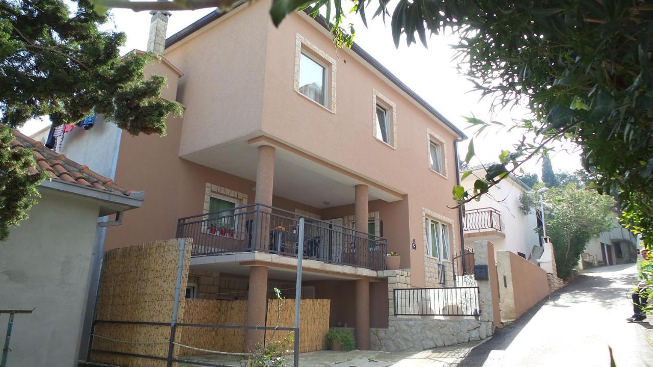 Apartments Antonio 罗戈兹尼察 外观 照片